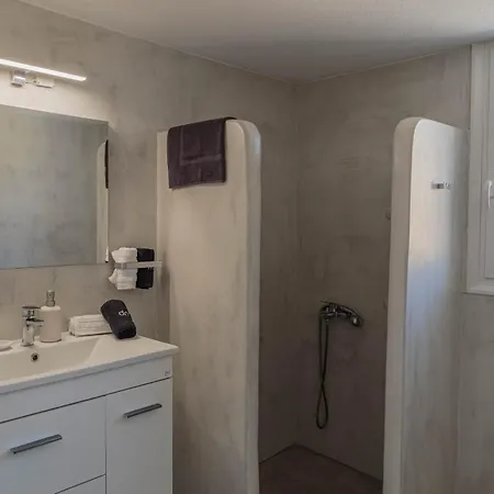 Infinity Blue Villas, Kythnos