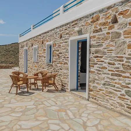 Infinity Blue Villas, Βίλα Κύθνος