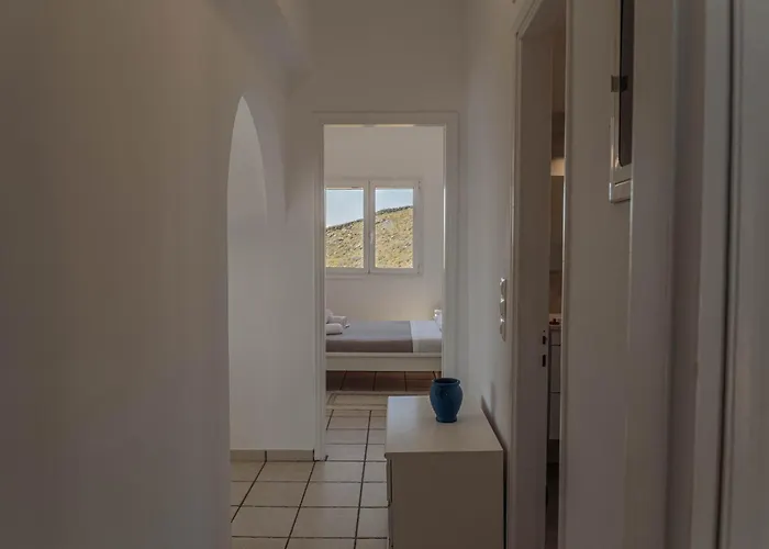 Infinity Blue Villas, * Κύθνος