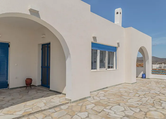 Infinity Blue Villas, Βίλα