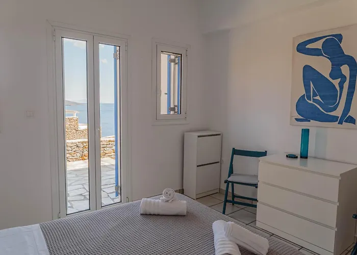 Infinity Blue Villas, Κύθνος