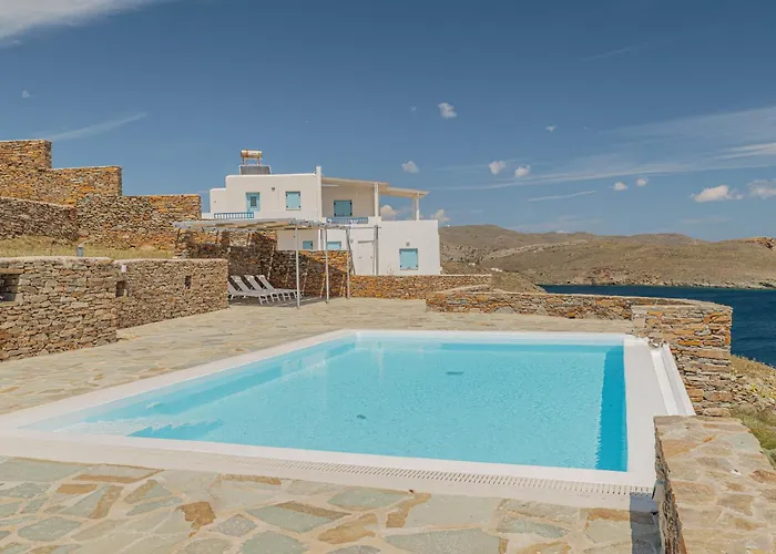 Infinity Blue Villas, Βίλα *